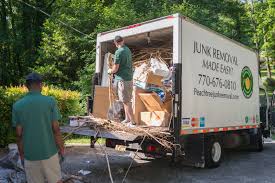 Best Attic Cleanout  in Laurium, MI